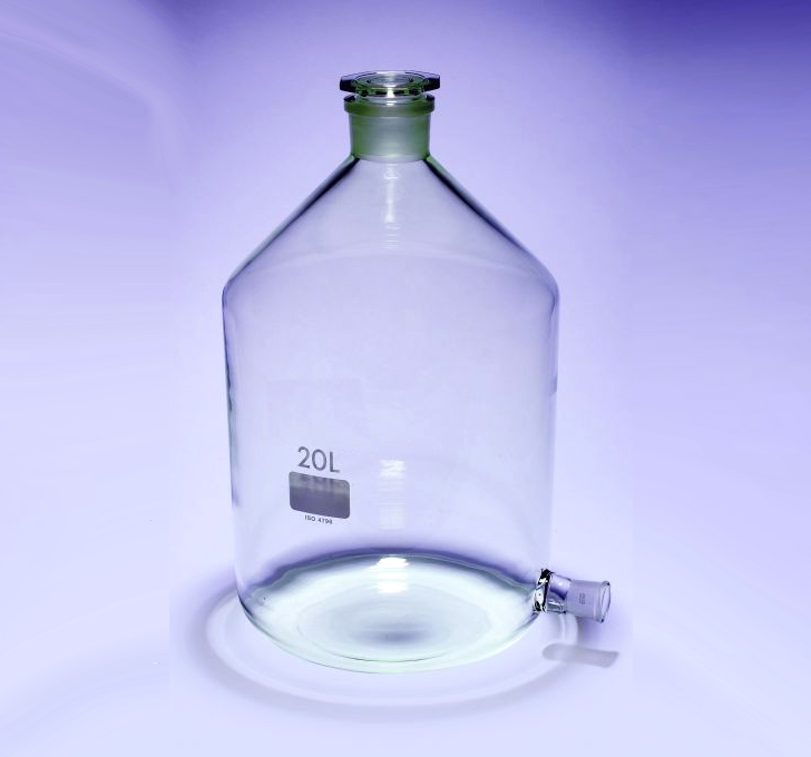 Aspirator bottles ground glass side-socket and neck.